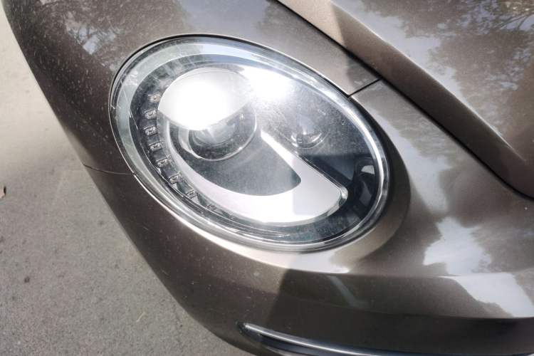 Used Volkswagen Beetle 2015 180TSI model
