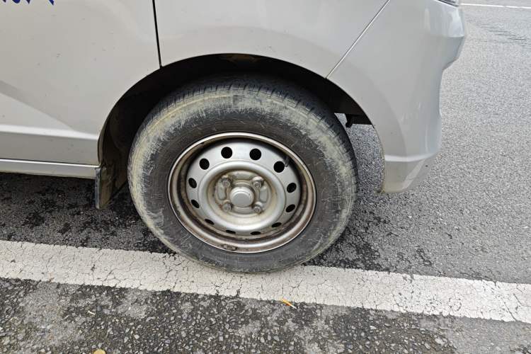 Used Wuling Rongguang S 2023 1.5L Base Version 5/7 Seats