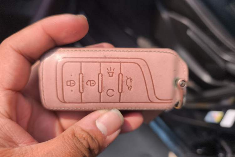 Used GAC Trumpchi M6 2021 270T DCT Elite Edition (7-seater)