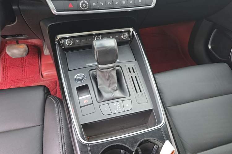Used Citroen C5 2017 350THP Automatic Luxury Model
