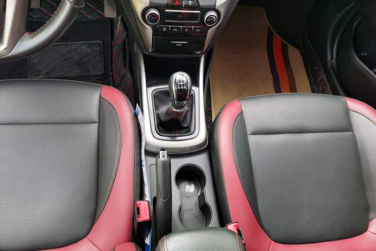 Used Changan Eado 2015 1.6L Manual Junku Model China V Standard
