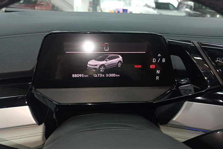 Used Volkswagen ID.6 CROZZ 2022 Long-Range PRO Edition