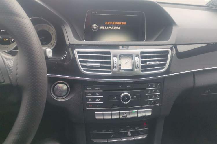 Used Mercedes-Benz E-Class 2015 Facelift E 200 L Sport Edition