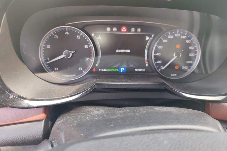 Used GAC Trumpchi GS8 2017 320T Two-Wheel Drive Luxury Smart Connectivity Version (7 Seats) Odometer Close Up