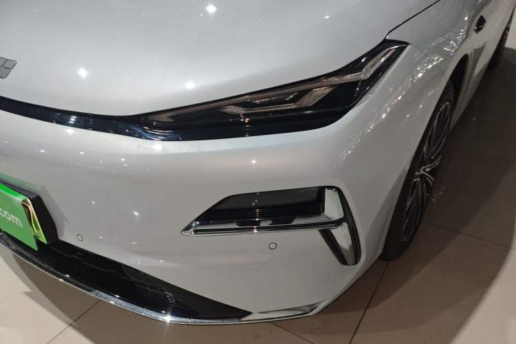 Used Geely Galaxy 8 2025 130km EM-i Flagship Edition Left Front Headlight