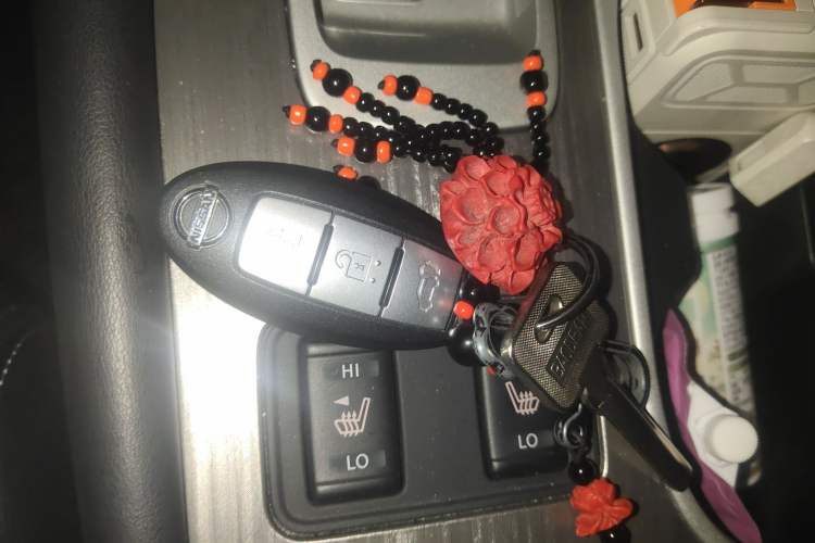 Used Nissan Murano 2019 2.5L XL Two-Wheel Drive Smart Connect Luxury Edition China VI Standard