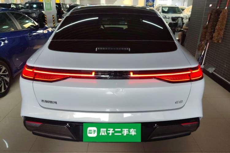 Used Geely Galaxy E8 2025 700 km Long-Range Intelligent Driving Version