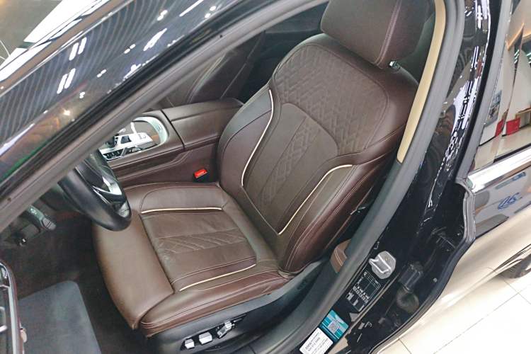 Used BMW 7 Series 2019 Updated 730Li Luxury Package