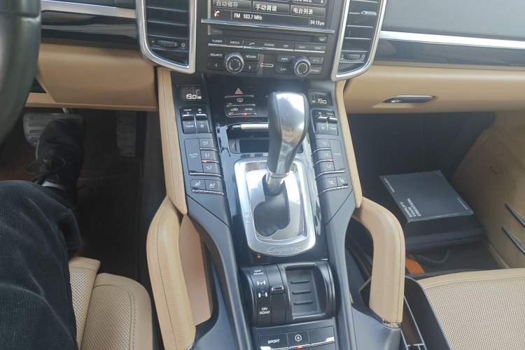 Used Porsche Cayenne 2014 3.6T Automatic Transmission U.S. Specification