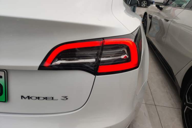 Used Tesla Model 3 2022 Rear-Wheel-Drive Version Right Rear Taillight