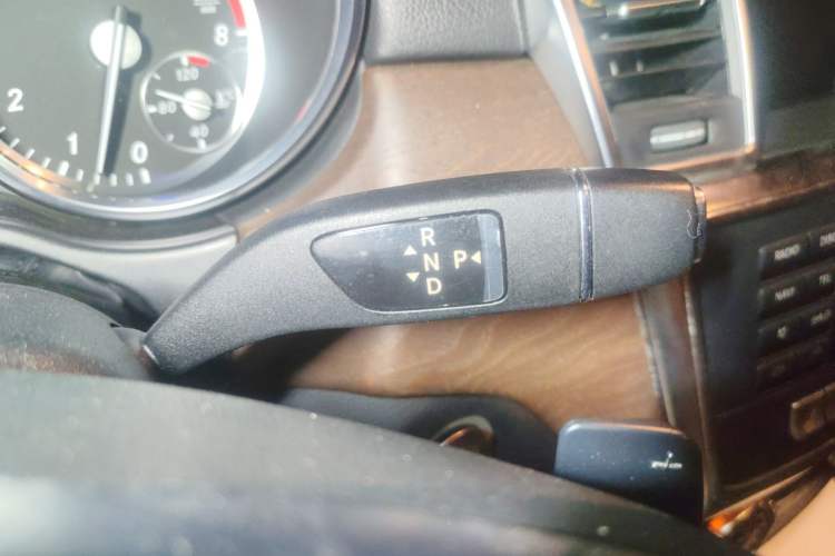 Used Mercedes-Benz GL-Class 2013 GL 500 4MATIC Gear Lever