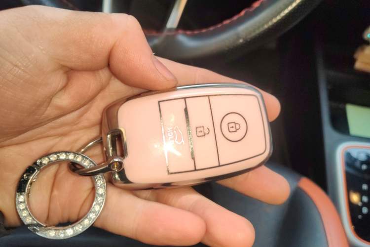 Used Kia kx1 Stonic 2019 1.4L Automatic Fun Edition China VI