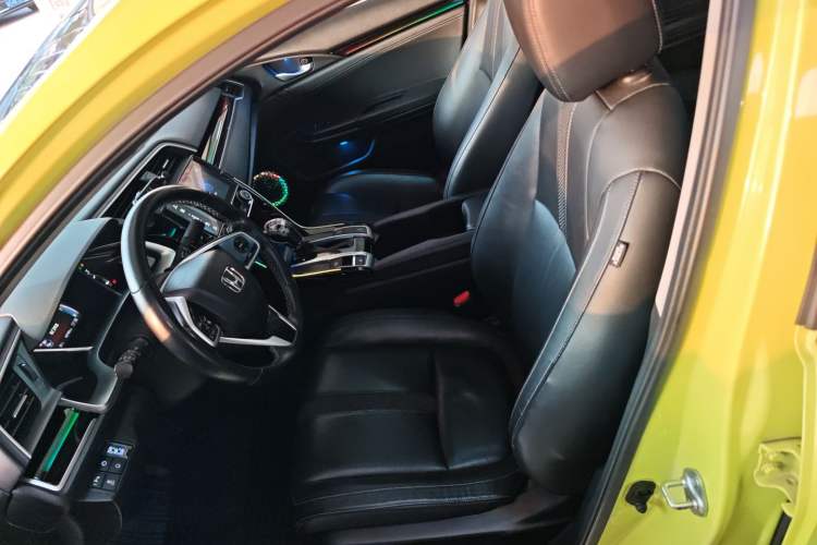 Used Honda Civic 2019 220TURBO CVT Power Edition China VI Emission Standard
