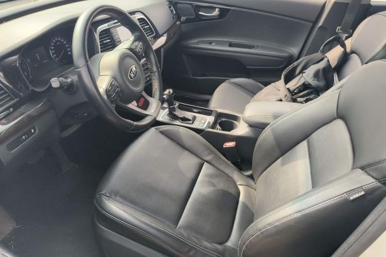 Used Kia K4 2014 1.8L Automatic LUX Left Front Seat