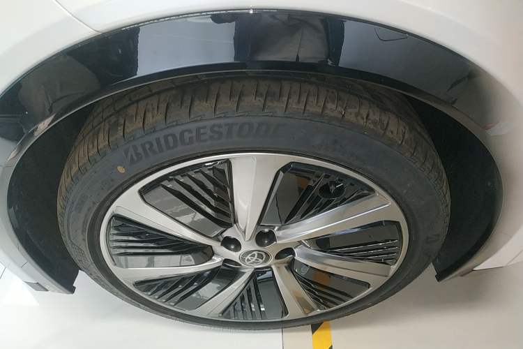 Used Toyota bZ5 2025 Model 550 PRO Smart Driving Edition