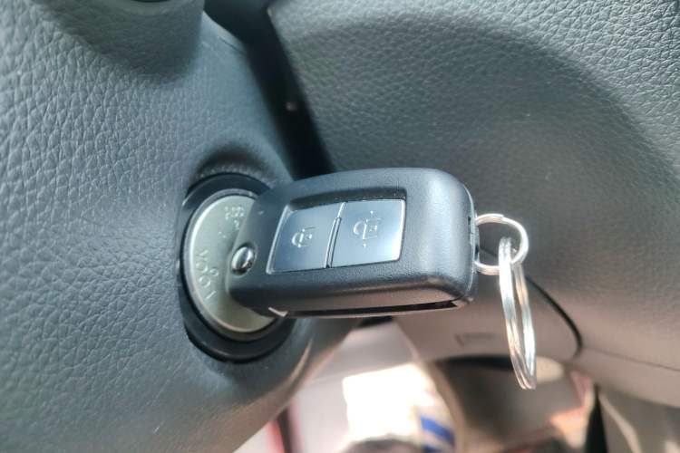 Used Nissan Tiida 2024 1.6L CVT Cool Dynamic Edition Vehicle Key