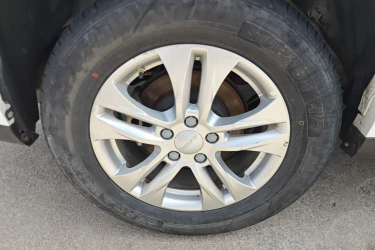 Used Haval M6 2019 1.5T Manual Two-Wheel Drive Urban Version China VI Standard
