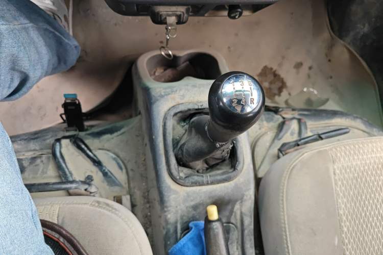 Used Jinbei Hiace X30 2018 1.3L Comfort Model DLCG12 Gear Lever