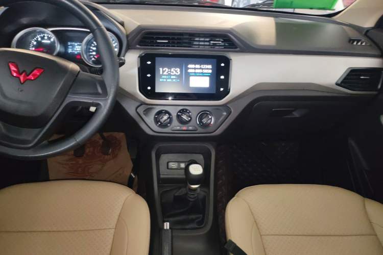 Used Wuling Hongguang 2021 1.5L Facelift S Comfort Version Hydraulic Power Steering LAR Audio And AC Panel