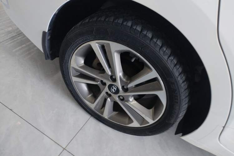 Used Hyundai Elantra (6th Generation / Lingdong) 2016 1.6L Automatic ZhiXuan – Elite Version