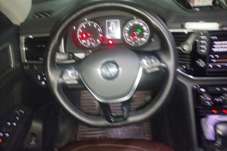 Used Volkswagen Teramont 2017 380TSI Four-Wheel Drive Comfort Edition Steering Wheel