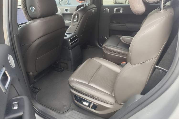 Used Li Auto L9 2022 Max model
