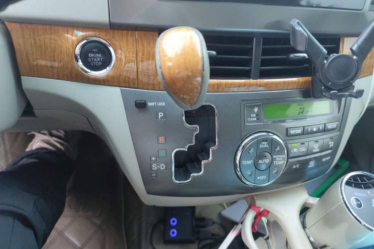 Used Toyota Previa 2006 2.4L 7-Seater Standard Edition