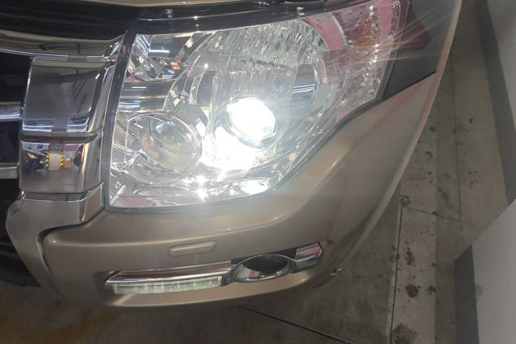 Used Mitsubishi Pajero 2016 3.0L Automatic Standard Version China V Standard
