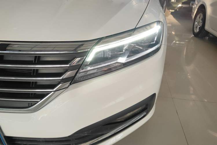 Used Volkswagen Lavida 2019 1.5L Automatic Comfort Edition China VI Standard Left Front Headlight