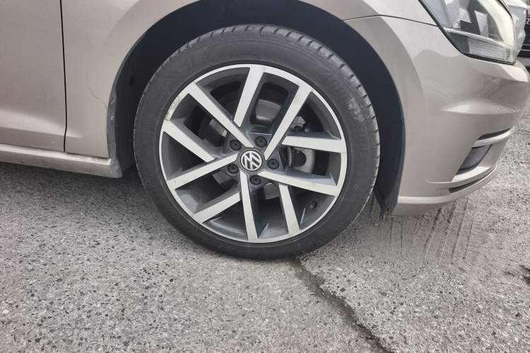 Used Volkswagen Golf 2020 280TSI DSG Luxury Edition
