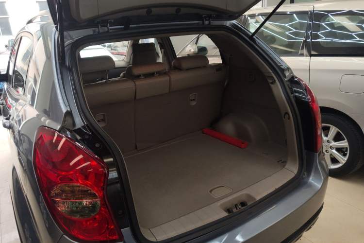 Used SsangYong Korando 2011 2.0T Diesel Two-Wheel Drive Automatic Luxury Navigation Edition
