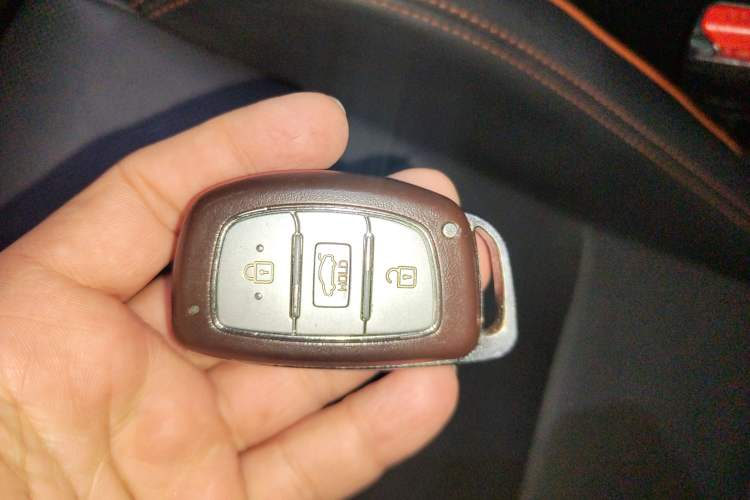 Used Hyundai Sonata 2015 1.6T GLS Smart Model Vehicle Key