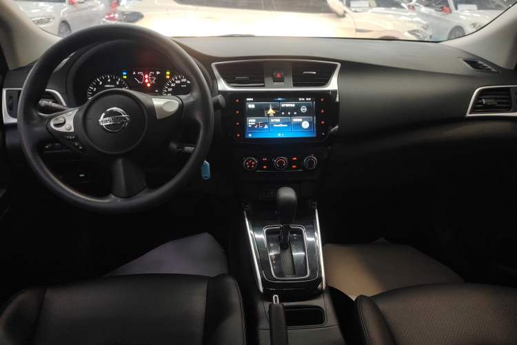 Used Nissan Sylphy 2019 Classic 1.6XL CVT Luxury Edition Audio And AC Panel