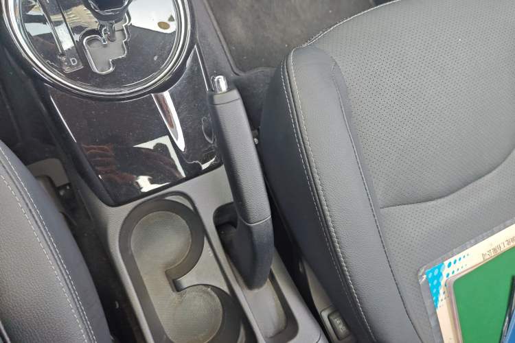 Used Mitsubishi ASX 2018 2.0L CVT Two-Wheel Drive Deluxe Edition
