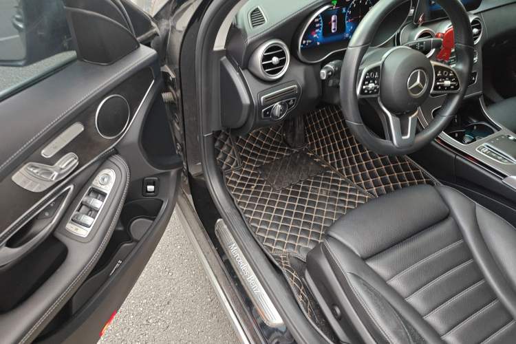 Used Mercedes-Benz C-Class 2020 C 260 L Driver Seat