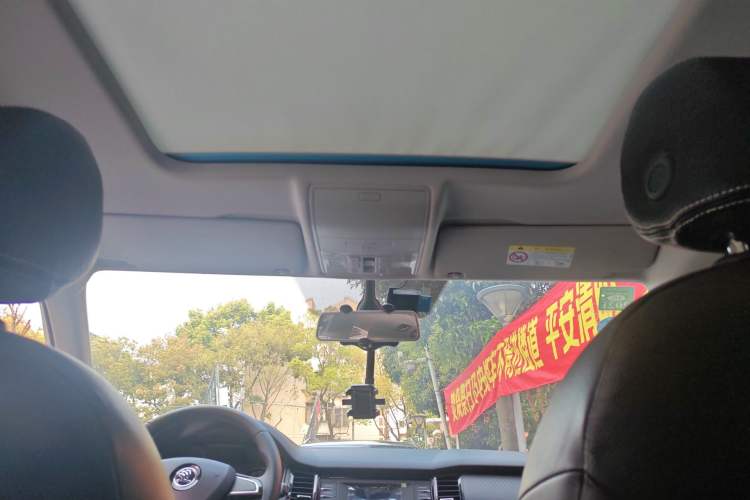 Used Skoda Kodiaq 2018 TSI330 5-Seater Two-Wheel-Drive Standard Edition Headliner