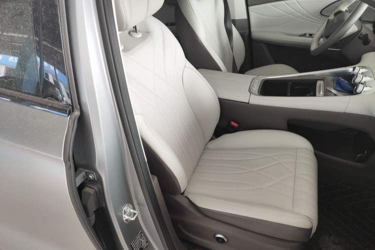 Used EXEED Stellar C-DM 2024 1.5T Long-Range Pro Right Front Seat