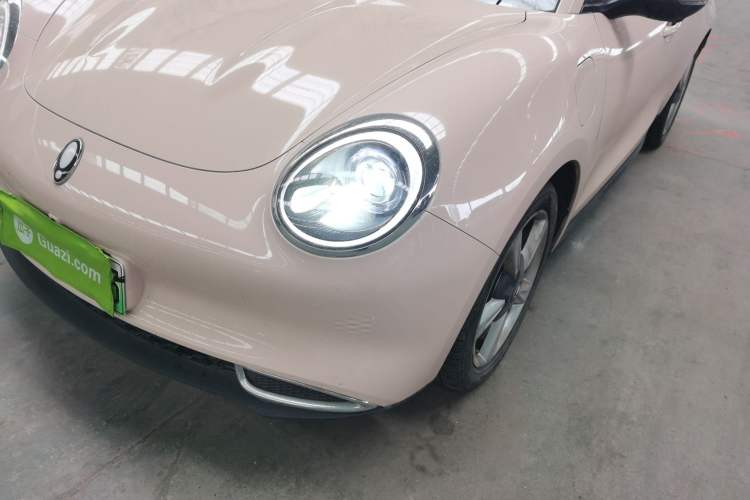 Used ORA Good Cat 2023 401 km Standard Range Prestige Version Lithium Iron Phosphate Left Front Headlight