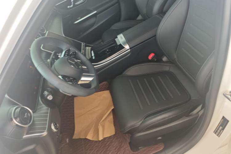 Used Mercedes-Benz C-Class 2023 C 200 L Sport Edition Left Front Seat