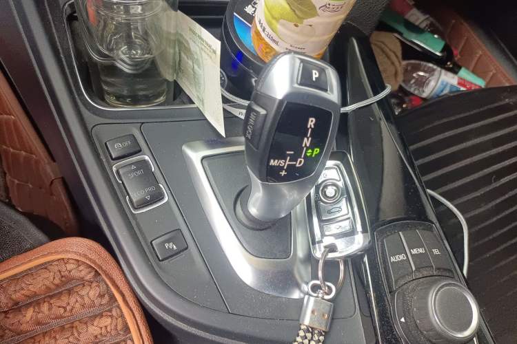 Used BMW 3 Series 2017 320Li Fashion Model
