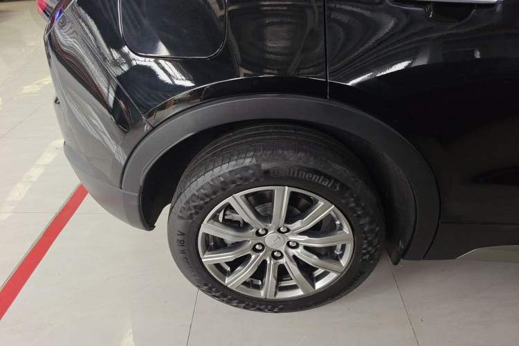 Used Cadillac XT4 2021 28T Two-Wheel Drive Leading Version
