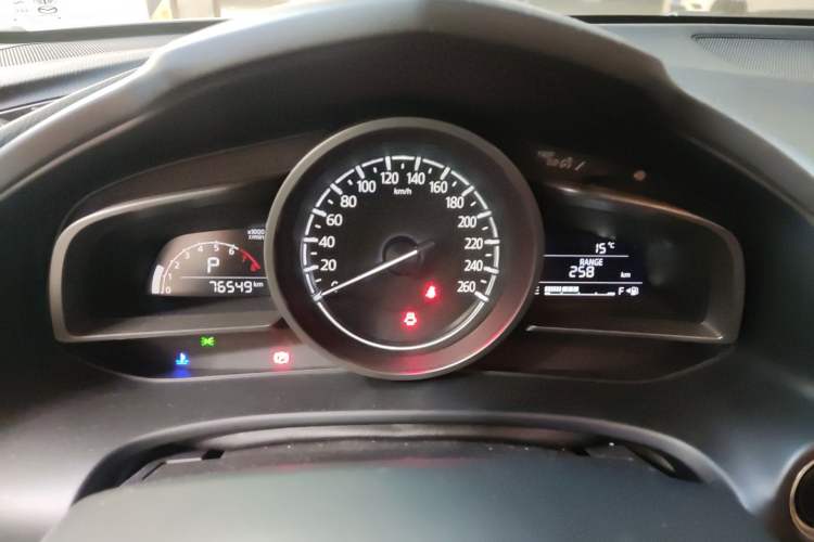 Used Mazda CX-4 2018 2.0L Automatic Two-Wheel Drive Blue Sky Dynamic Version China V Standard