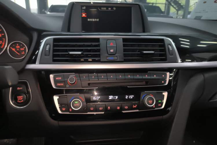 Used BMW 3 Series 2017 320Li Fashion Model
