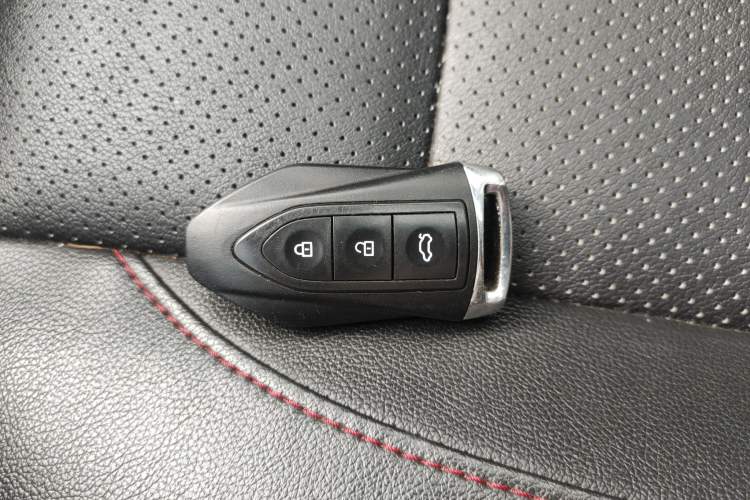 Used Leopaard CS10 2017 2.0T Automatic Luxury Model
