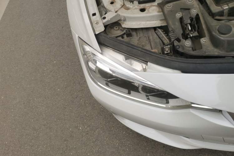 Used BMW 3 Series 2016 316Li Fashion Model
