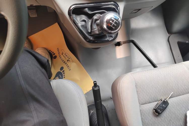 Used Foton Toano 2019 2.5T Flat-Top 5-Seater Open-Window 4J25TC3