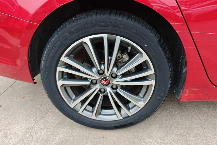 Used Roewe i6 2020 PLUS 1.6L CVT 4G Connected Glory Flagship Edition
