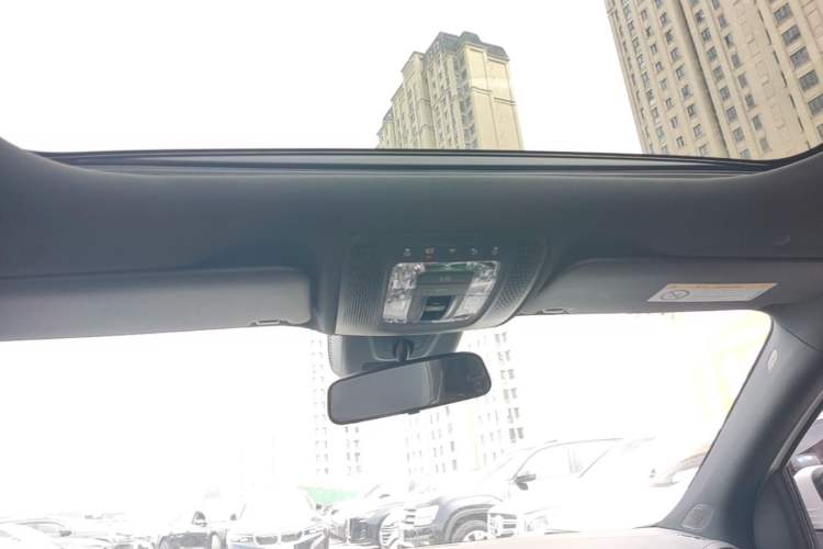 Used Mercedes-Benz GLA 2022 Facelifted GLA 200 Headliner