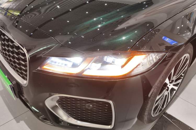 Used Jaguar XFL 2021 XFL 2.0T P250 Two-Wheel-Drive Luxury Deluxe Edition