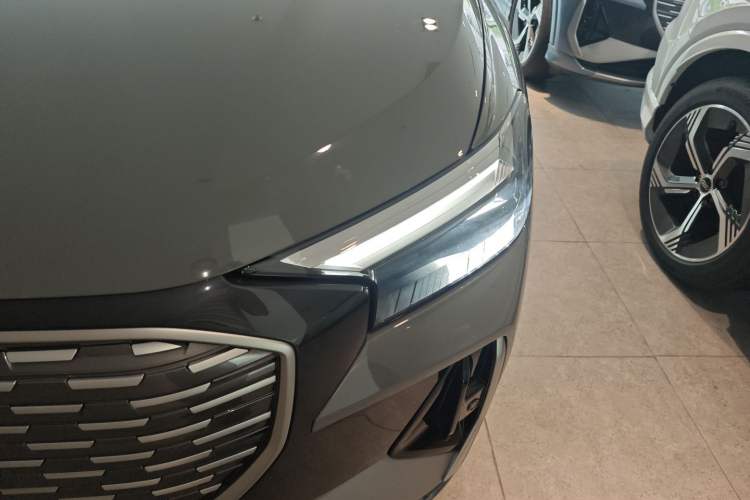 Used Audi Q4 e-tron 2024 40 e-tron Boundary Edition Left Front Headlight